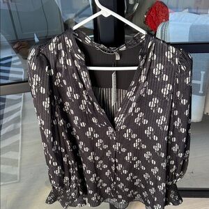 Alice + Olivia Black and White Blouse